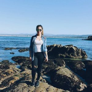 Meet your Posher, Ana